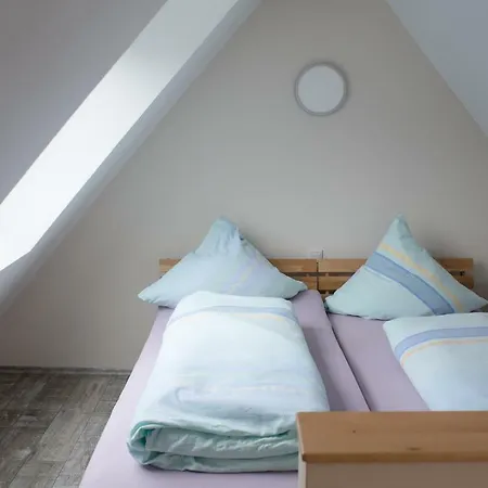 Appartement Haus Ambiente à Reil Extérieur photo
